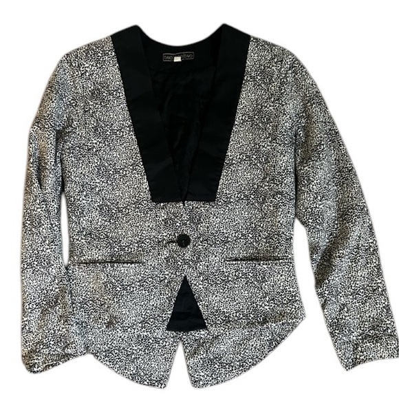 Animal Print Fitted Jacket Zebra Print - Picture 1 of 9